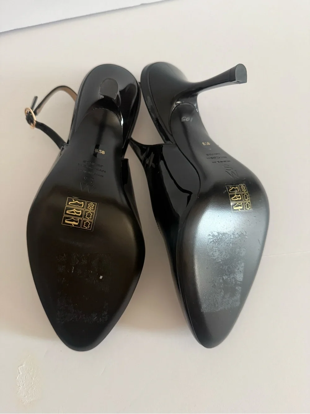 Stuart Weitzman Black Patent Slingback Pumps size 8.5